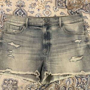 Studio Light Wash Distressed Jean Shorts